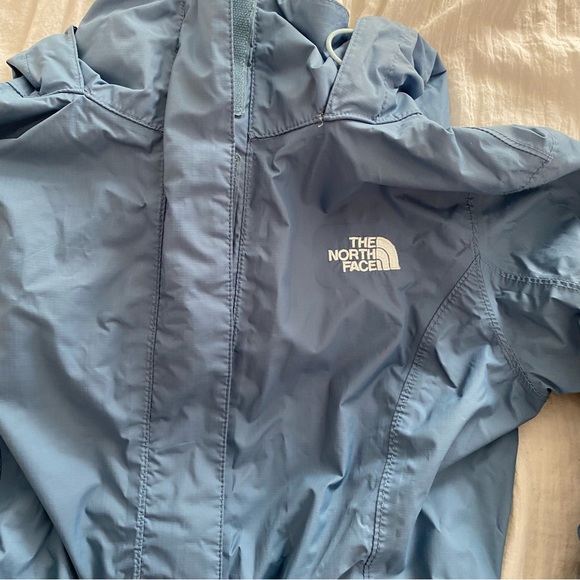 The North Face Hyvent Rain Coat - Picture 6 of 8